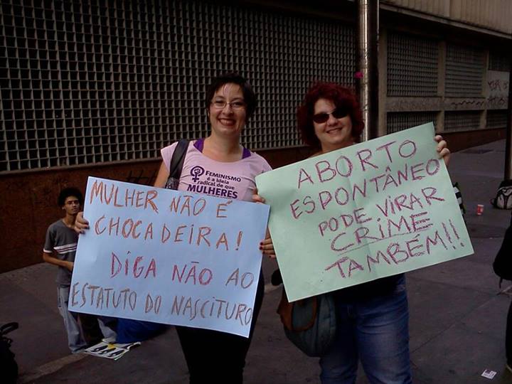 Participando do Ato Contra o Estatuto do Nascituro em 15/06/2013